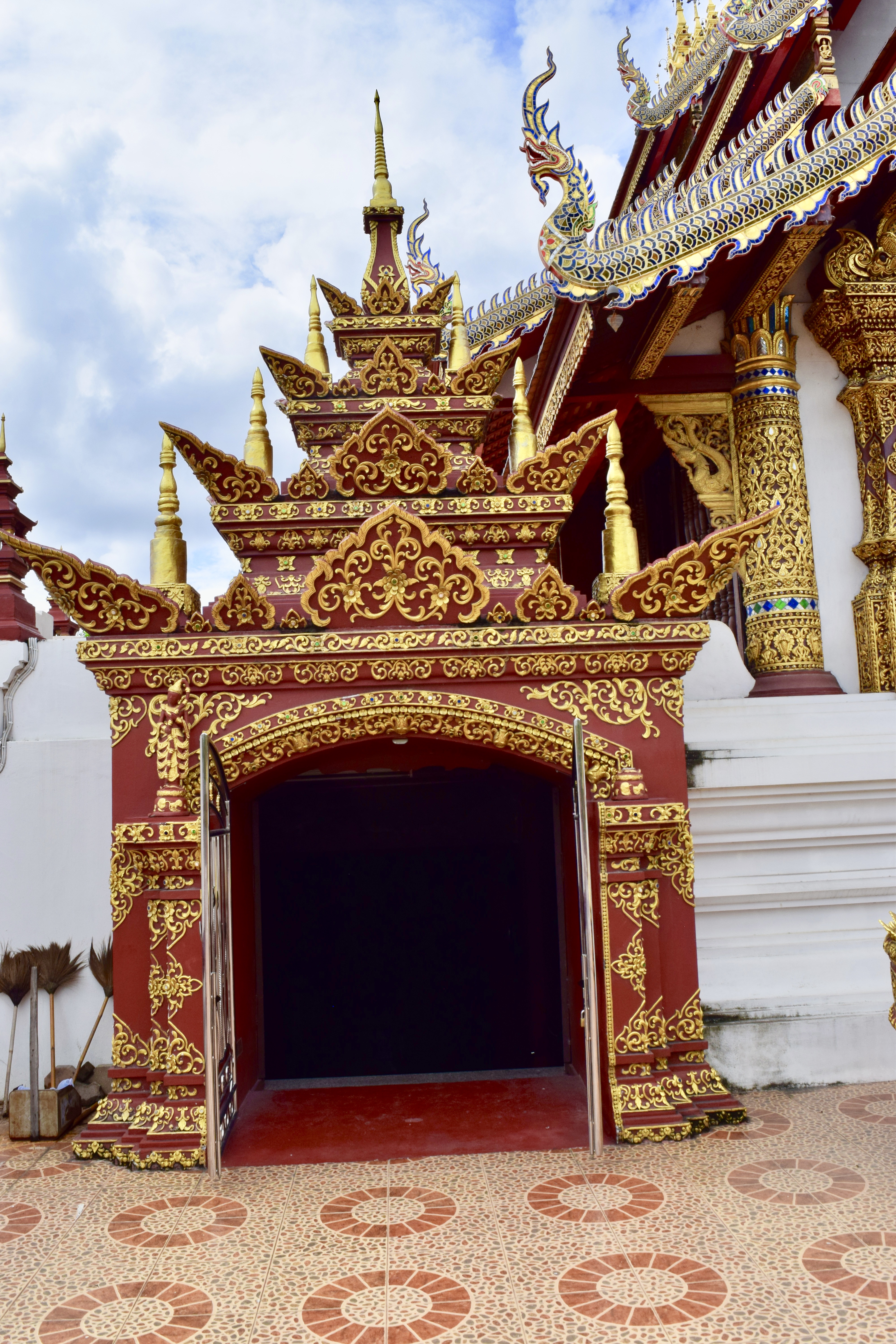 chiang mai temple thailand